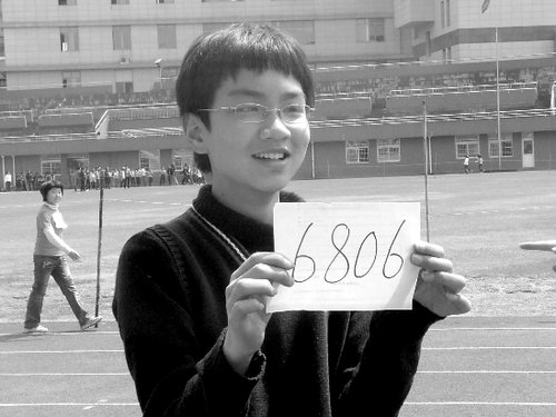 廢掛歷做成號碼牌